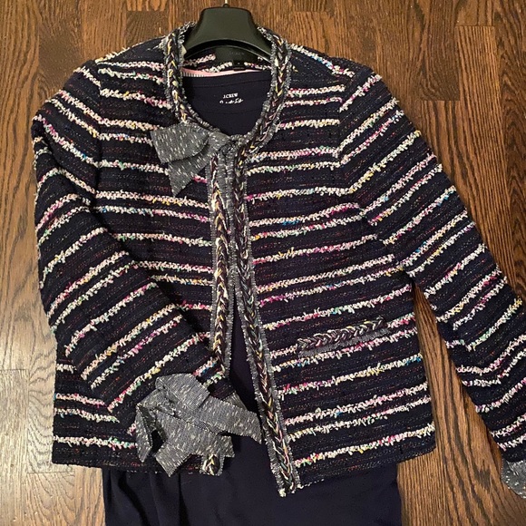 J crew navy tweed jacket with bow detail. - Picture 2 of 3